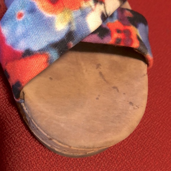 [Toms] Colorful Printed Hemp Strappy Floral Cork Wedge Sandals - Women’s Size 9 - Picture 10 of 11